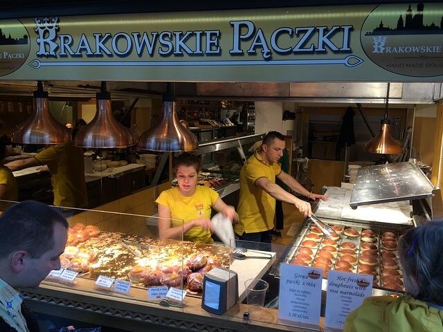 25-Brakowski Paczki