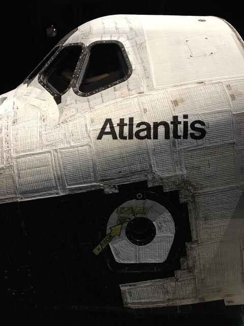 01 - Atlantis close up and personal