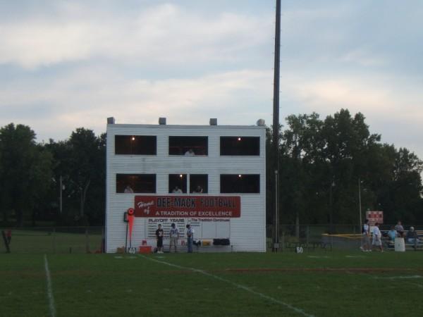 DeeMackFootballGame1