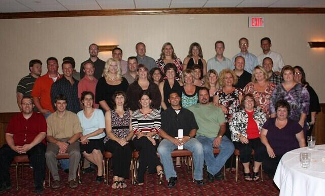 Reunion dinner class photo