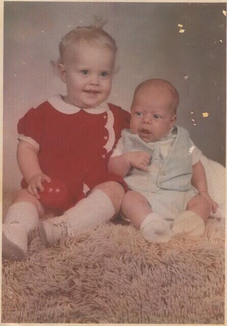 1970-03-Portrait-Kurt6weeks-Tina1 3years