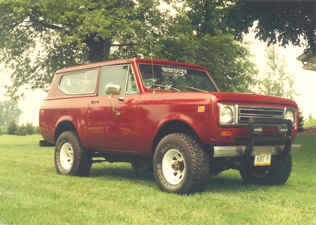 6 - 1976 IH Scout II