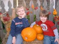 03-PickingOutPumpkins