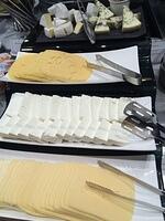 04-breakfast cheeses