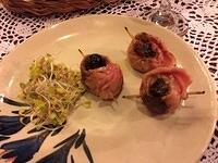 08-baked prunes wrapped in bacon fat