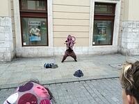 11-street performers