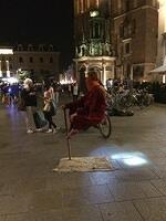 13-street performers