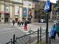 12-no crosswalk lights