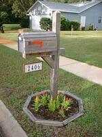 01-MailboxLandscaping