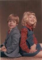 1975-04-Portrait1-Kurt5yrs-Tina6 5yrs
