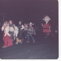 Mackinaw Halloween Parade 002